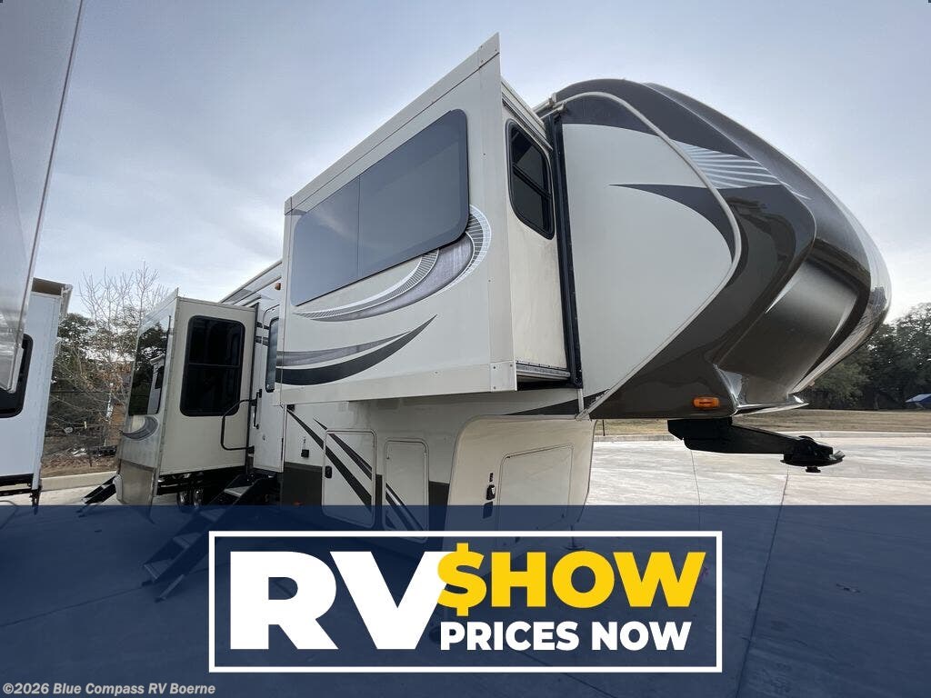 2015 Grand Design Solitude 379FL - Used Fifth Wheel For Sale by Blue Compass RV Boerne in Boerne, Texas features Slideout