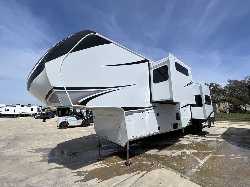 2026 Solitude 417KB by Grand Design from Blue Compass RV Boerne in Boerne, Texas