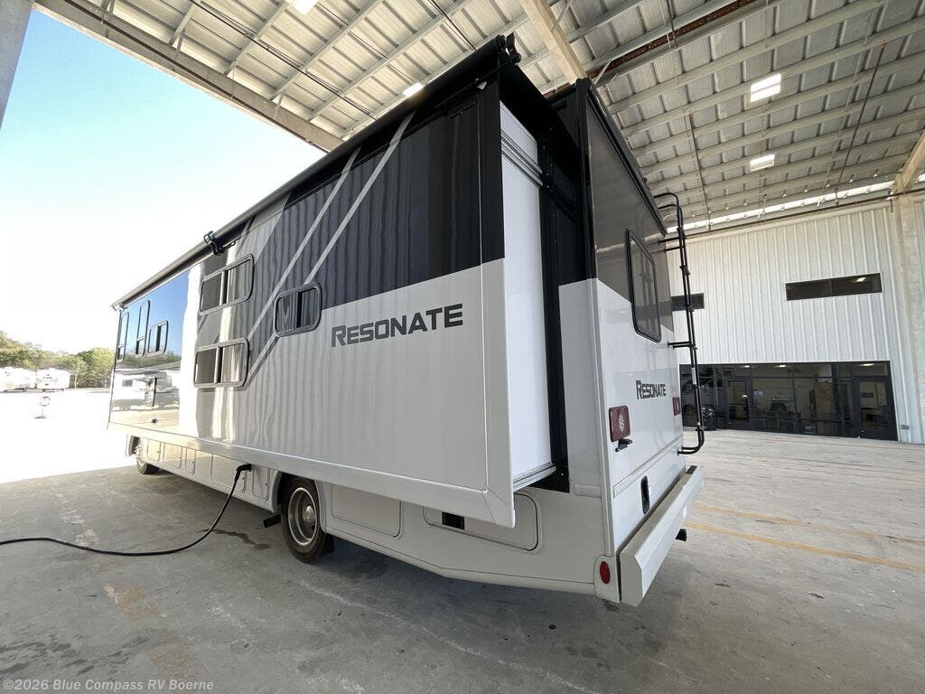 New 2026 Thor Motor Coach Resonate 32B available in Boerne, Texas