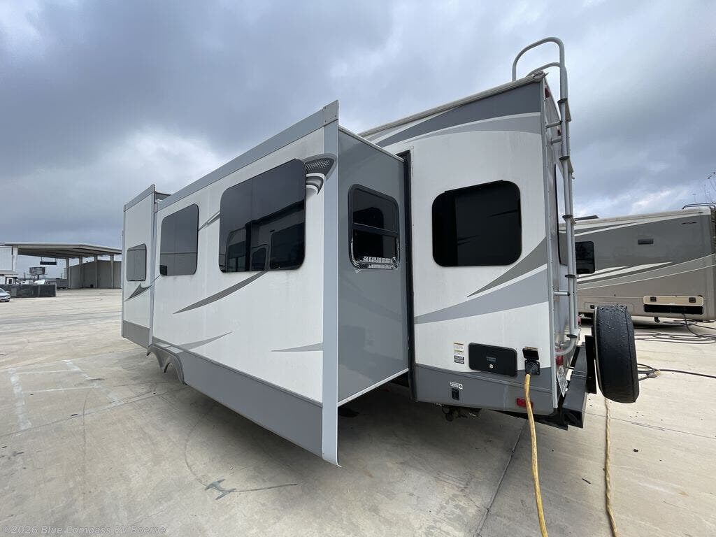 2020 Open Range Light LF335MBH by Highland Ridge from Blue Compass RV Boerne in Boerne, Texas