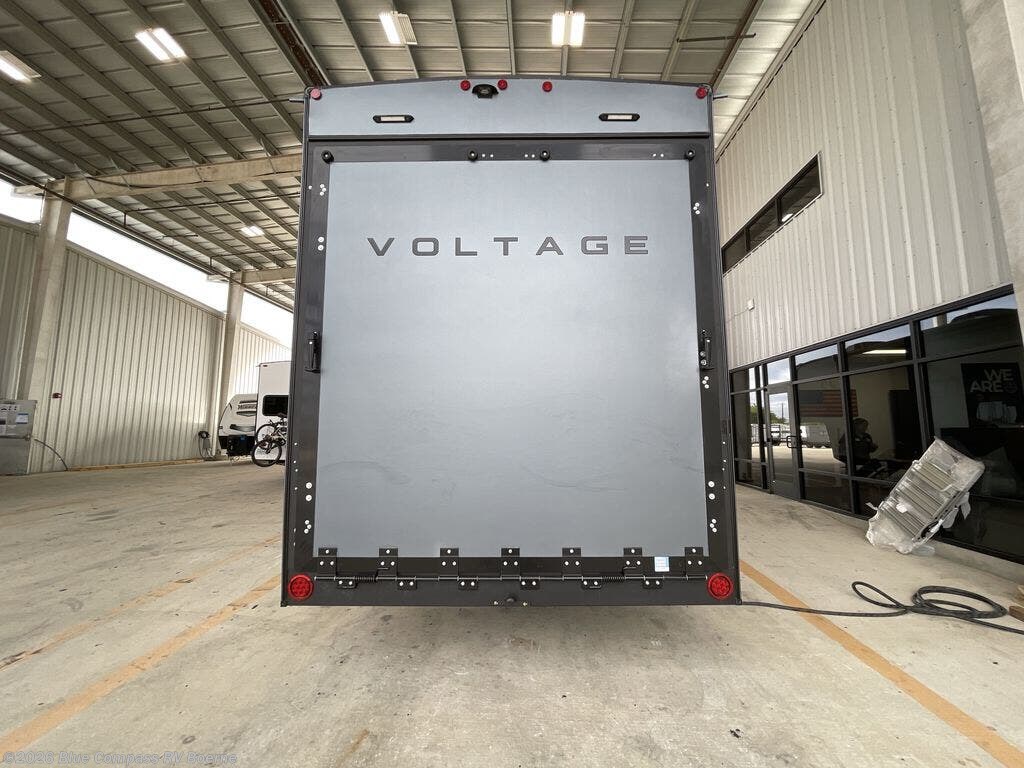 New 2026 Dutchmen Voltage V-Series 3850 available in Boerne, Texas