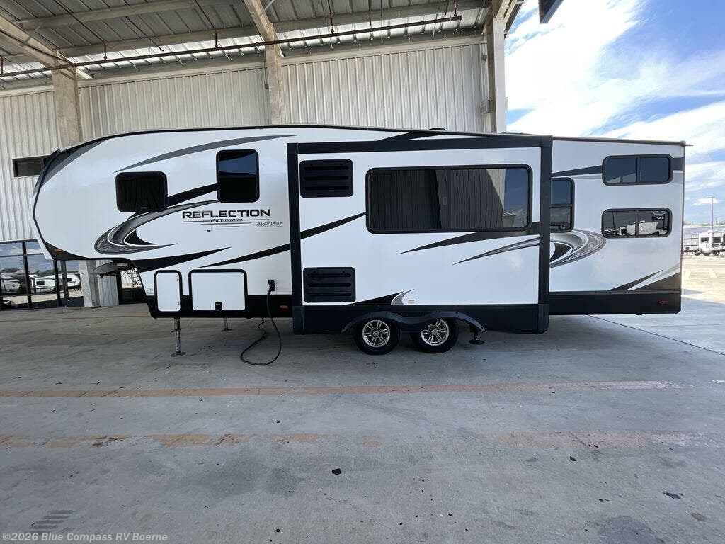 Used 2022 Grand Design Reflection 150 Series 268BH available in Boerne, Texas