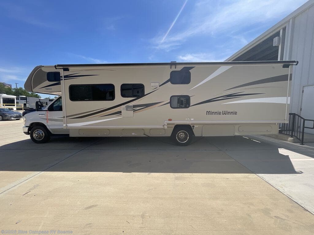 Used 2019 Winnebago Minnie Winnie 31G available in Boerne, Texas