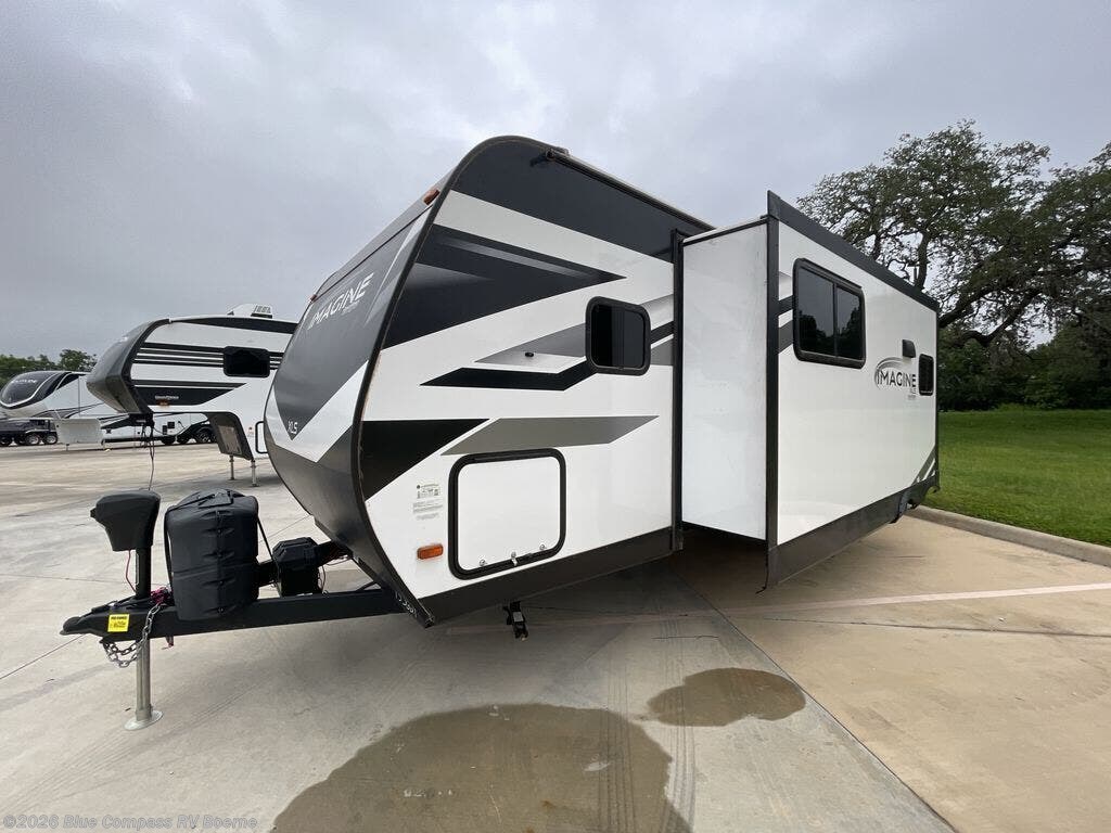 2023 Grand Design Imagine XLS 25BHE - Used Travel Trailer For Sale by Blue Compass RV Boerne in Boerne, Texas