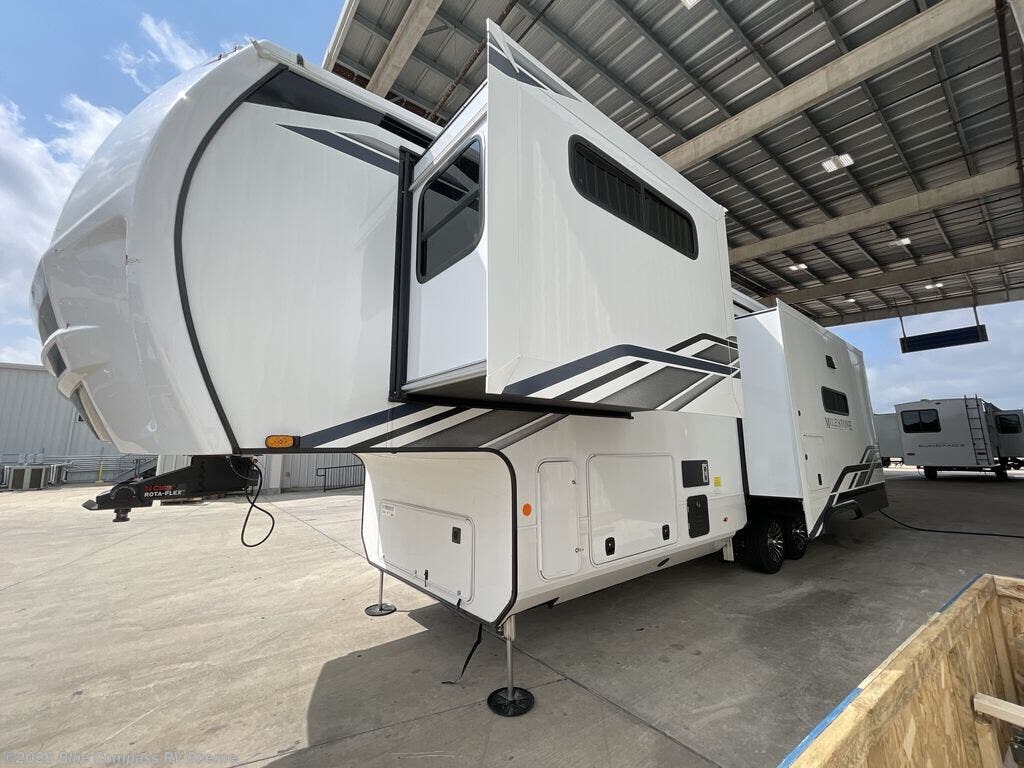 2027 Heartland Milestone 31RL - New Fifth Wheel For Sale by Blue Compass RV Boerne in Boerne, Texas