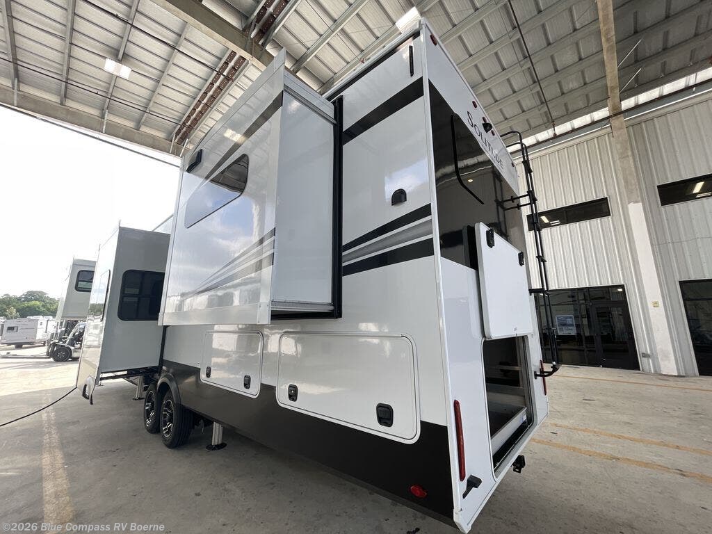 2027 Solitude 390RK by Grand Design from Blue Compass RV Boerne in Boerne, Texas