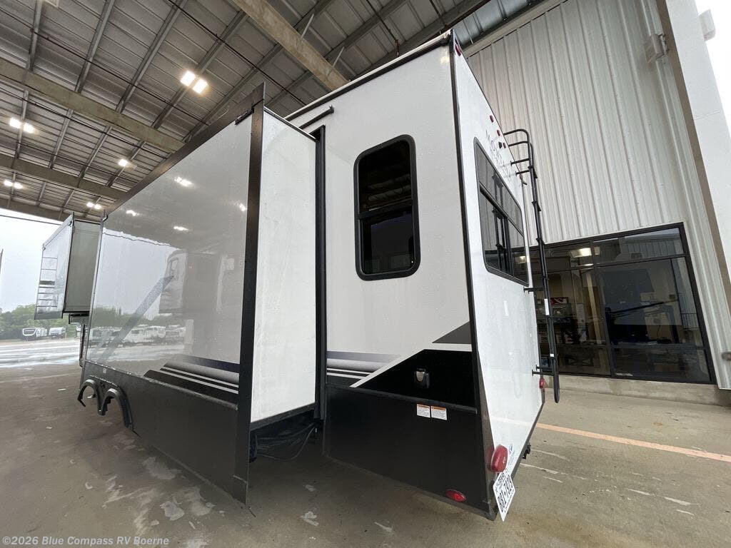 Used 2025 Keystone Montana High Country 295RL available in Boerne, Texas