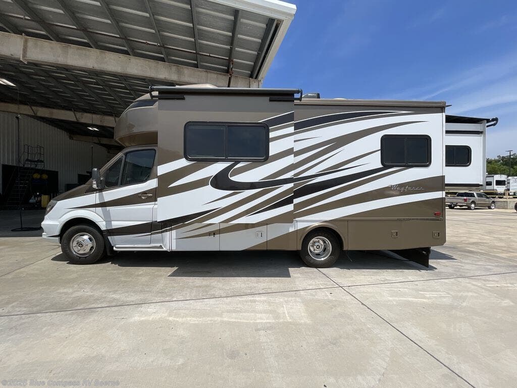 2017 Wayfarer 24QW by Tiffin from Blue Compass RV Boerne in Boerne, Texas