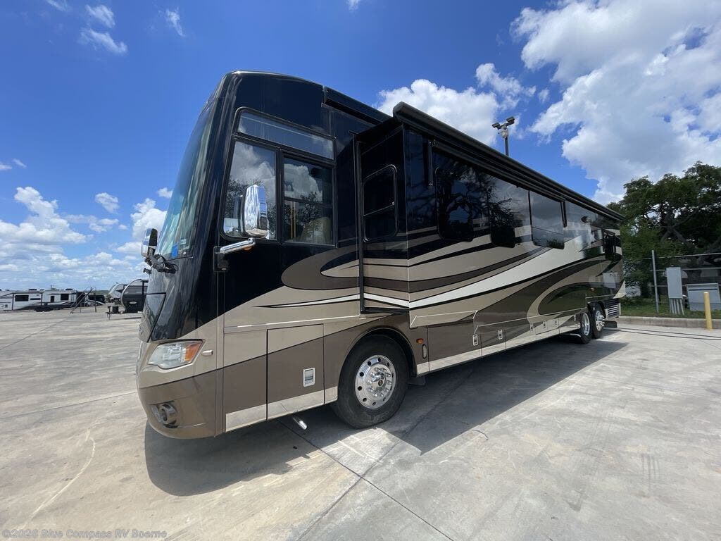 2016 Dutch Star 4369 by Newmar from Blue Compass RV Boerne in Boerne, Texas