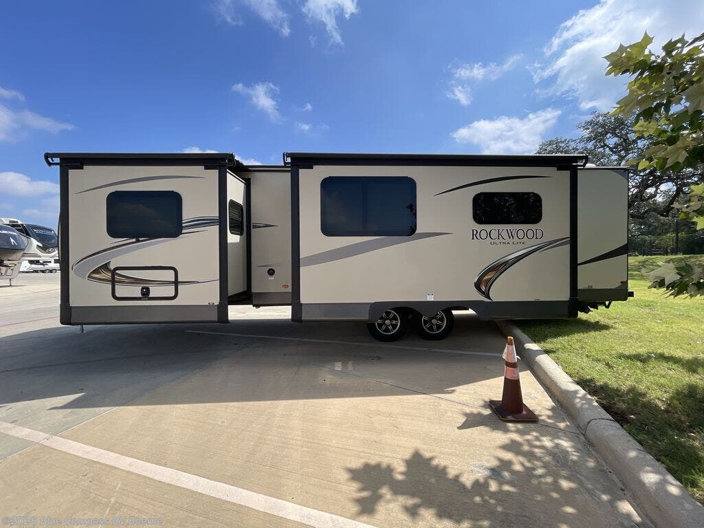 Used 2019 Forest River Rockwood Ultra Lite 2912BS available in Boerne, Texas