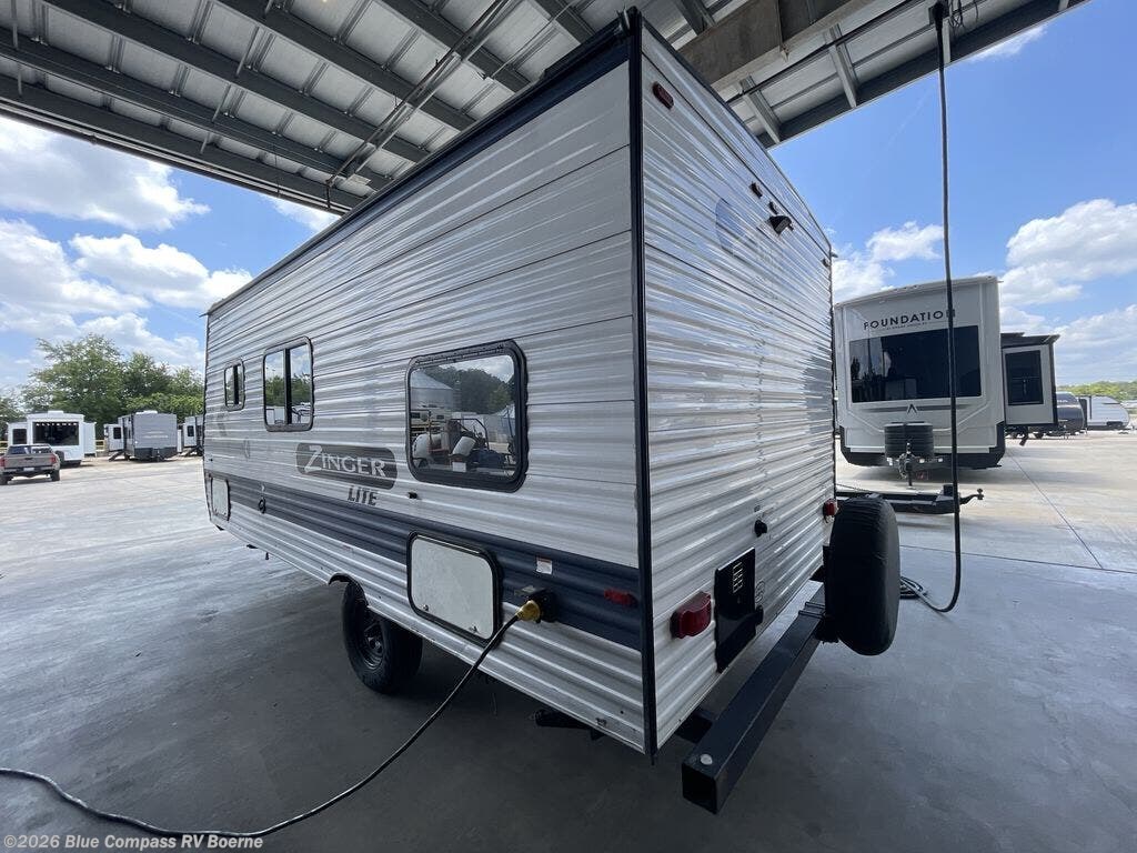 Used 2022 CrossRoads Zinger Lite ZR18BH available in Boerne, Texas