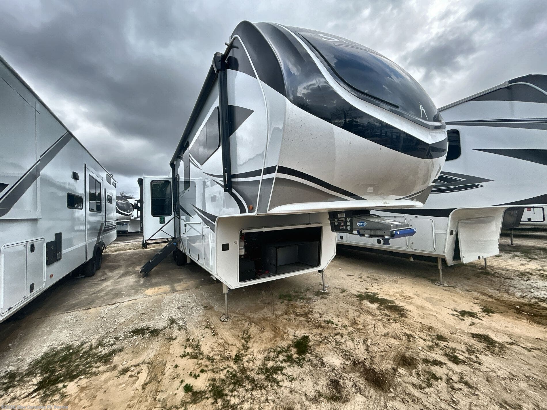 2026 Solitude 370DV by Grand Design from Blue Compass RV Boerne in Boerne, Texas