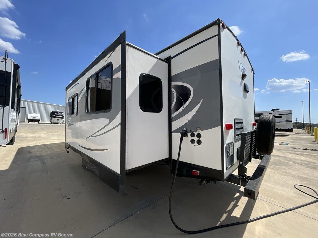 Used 2018 Forest River Vibe 268RKS available in Boerne, Texas