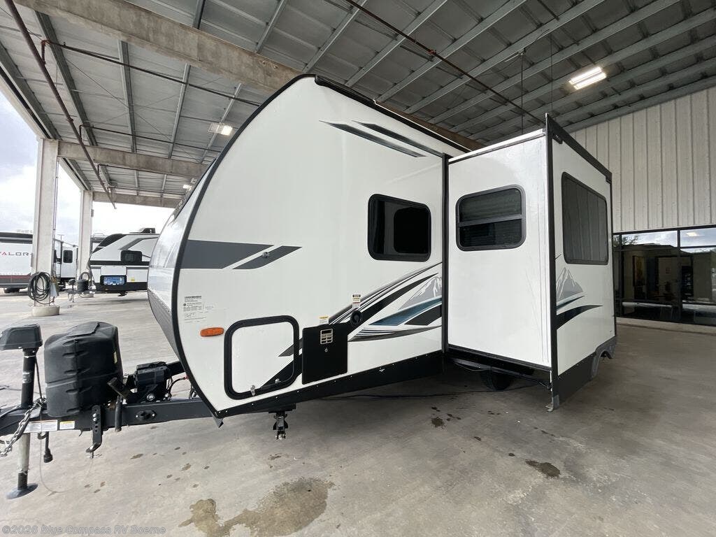 2023 Surveyor Legend 203RKLE by Forest River from Blue Compass RV Boerne in Boerne, Texas