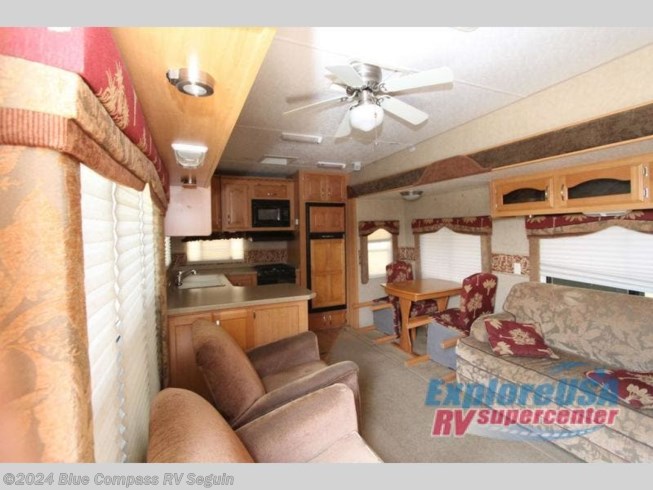 2005 King of the Road Royal Villa 30RK RV for Sale in Seguin, TX 78155 2005 King Of The Road 5th Wheel