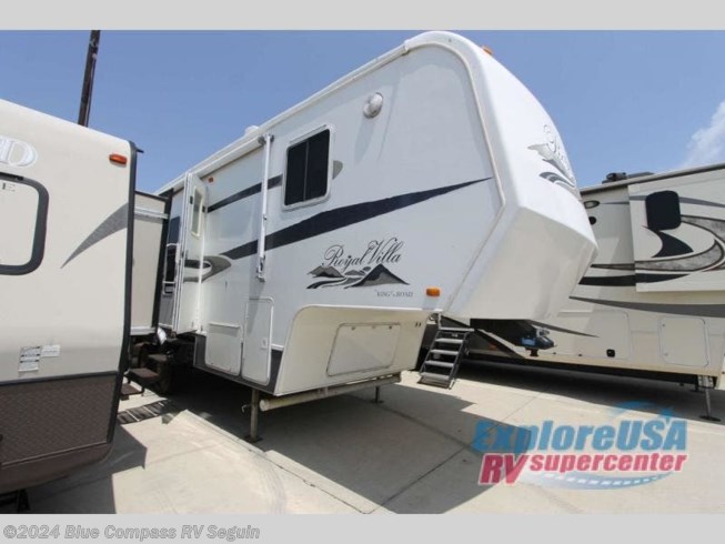 2005 King of the Road Royal Villa 30RK RV for Sale in Seguin, TX 78155 2005 King Of The Road 5th Wheel