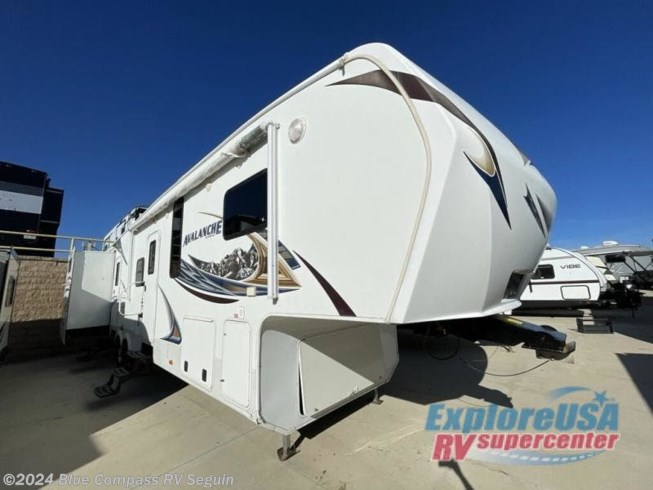 Used 2013 Keystone Avalanche 341TG available in Seguin, Texas