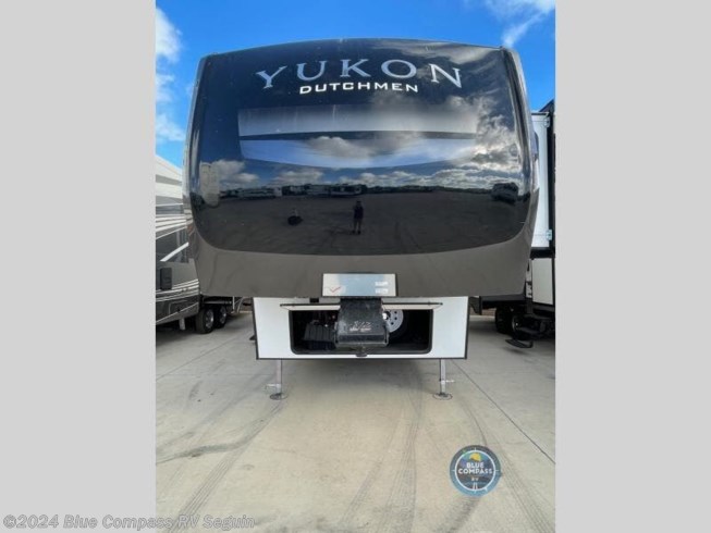 New 2022 Dutchmen Yukon 320RL available in Seguin, Texas