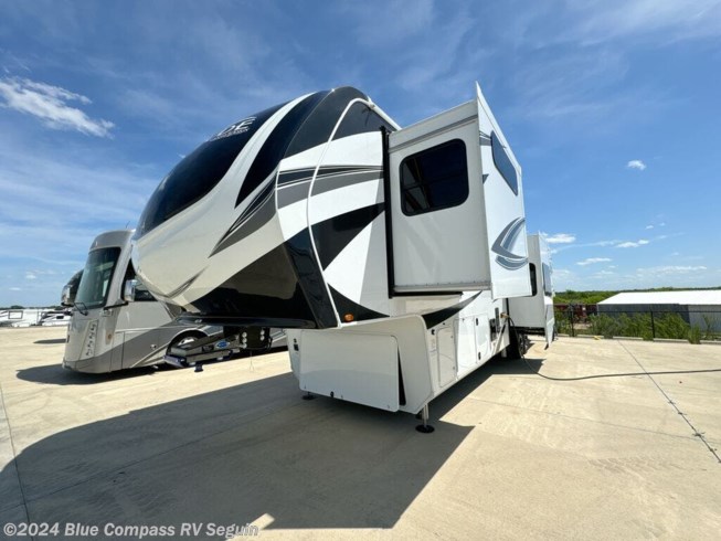 2024 Solitude 390RK by Grand Design from Blue Compass RV Seguin in Seguin, Texas