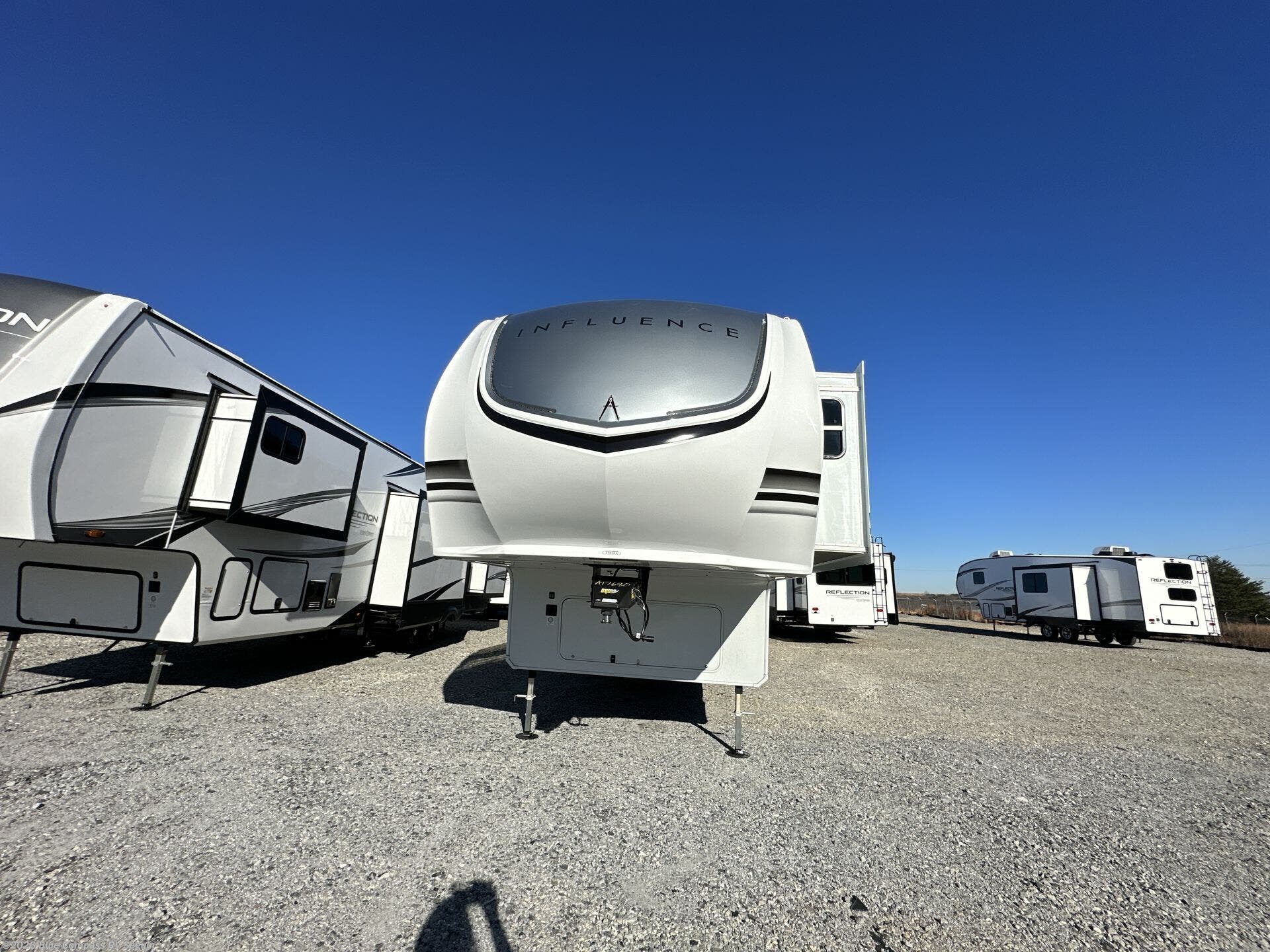 Seguin Rv 2025 Grand Design Influence 3503GK RV for Sale in Seguin, TX 78155 ...