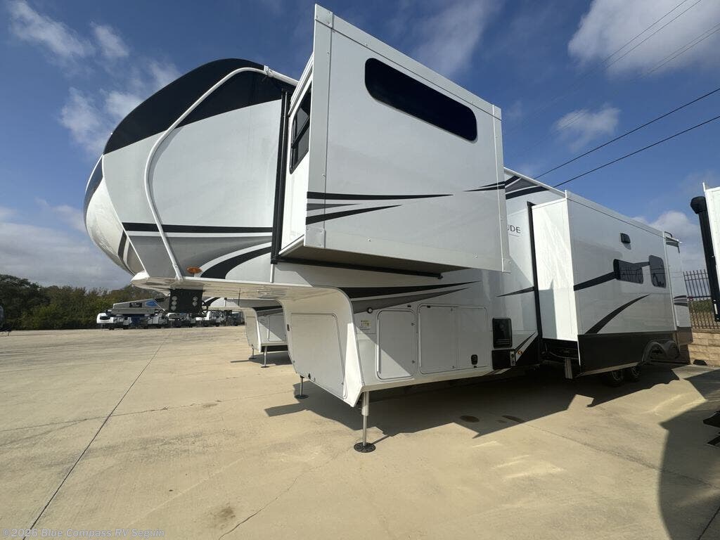 New 2025 Grand Design Solitude 391DL available in Seguin, Texas