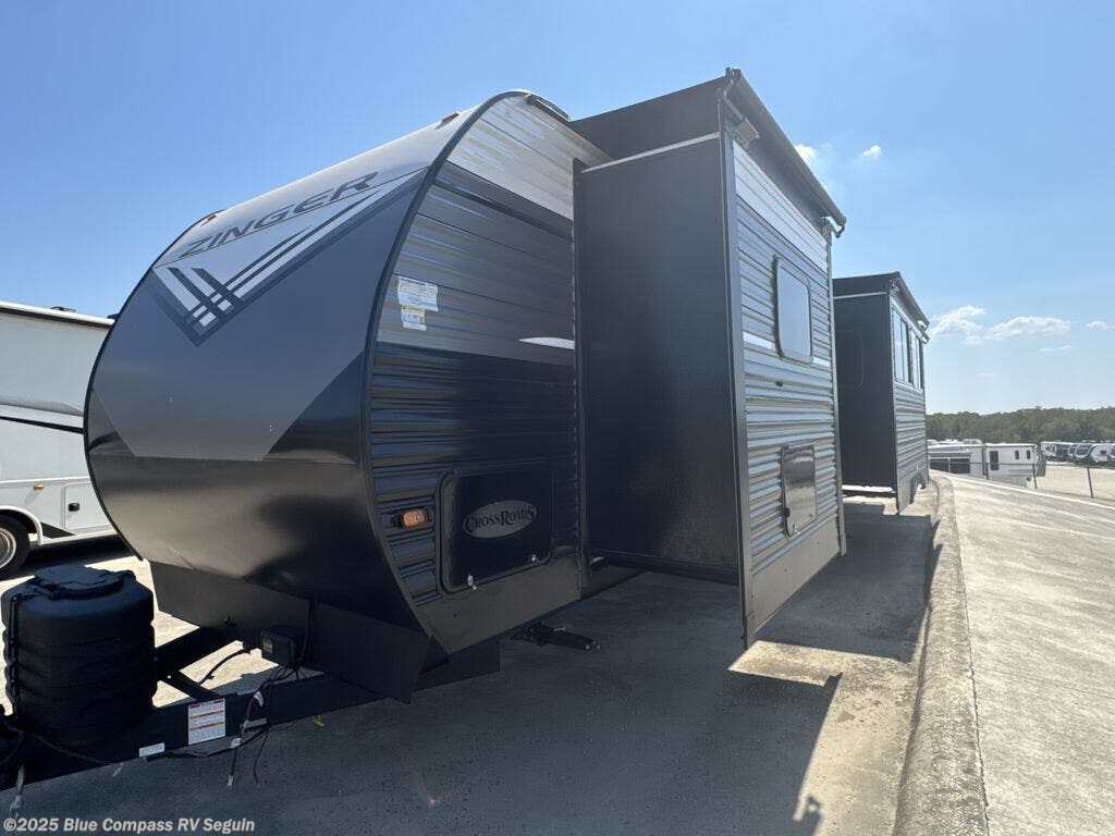New 2026 CrossRoads Zinger 390DB available in Seguin, Texas