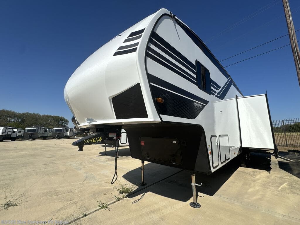 New 2026 Grand Design Reflection 100 Series 32BH available in Seguin, Texas