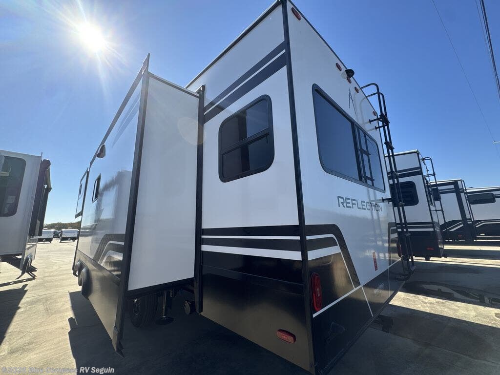 2026 Grand Design Reflection 303RLS - New Fifth Wheel For Sale by Blue Compass RV Seguin in Seguin, Texas