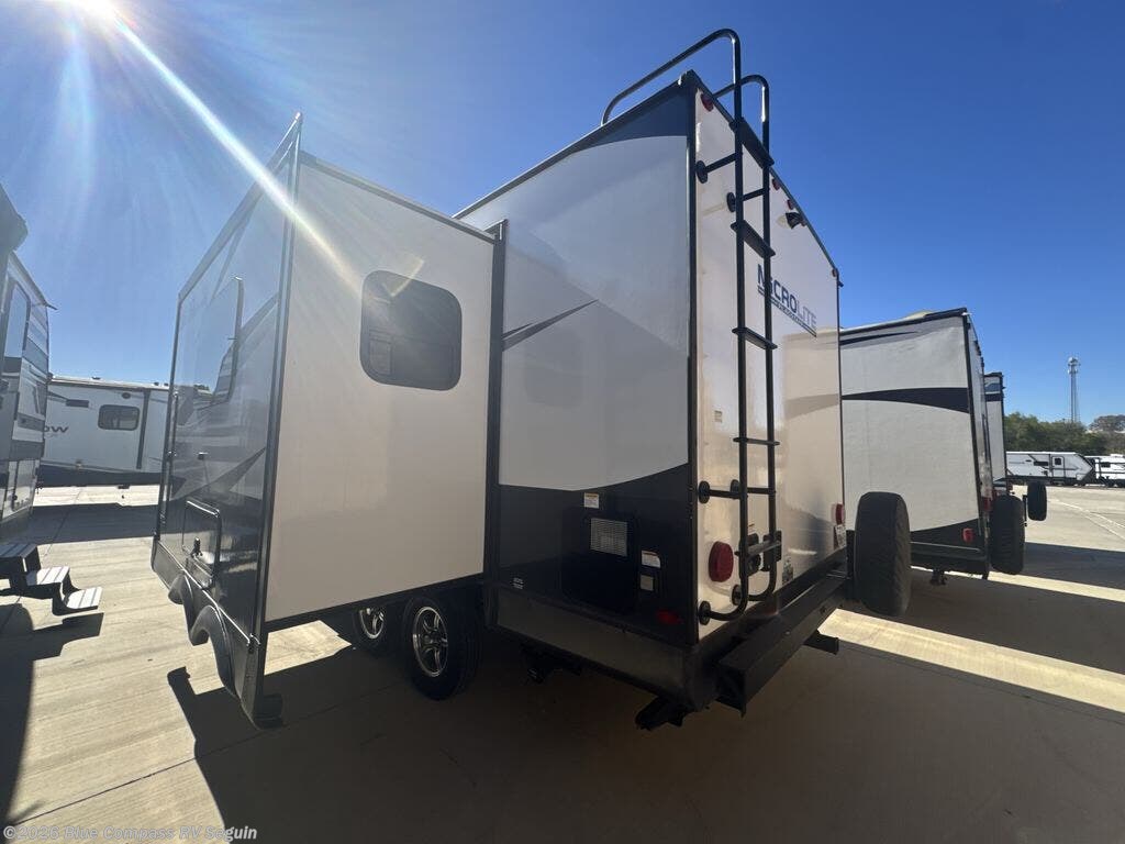 2024 Forest River Flagstaff Micro Lite 22TBS - Used Travel Trailer For Sale by Blue Compass RV Seguin in Seguin, Texas