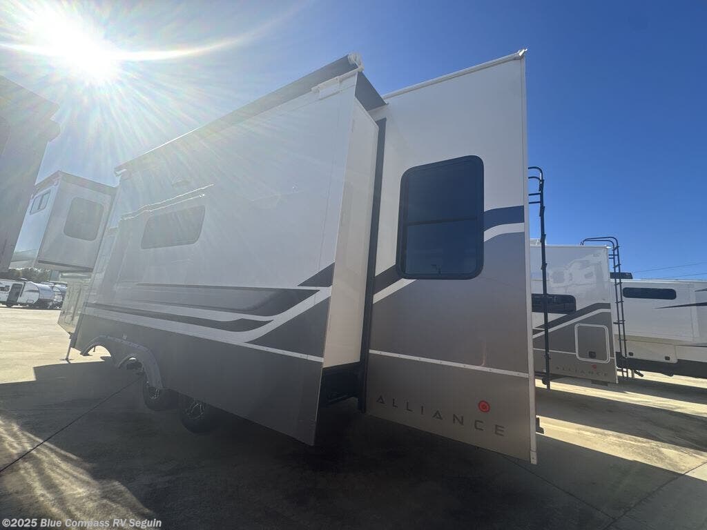 2026 Paradigm 310RL by Alliance RV from Blue Compass RV Seguin in Seguin, Texas