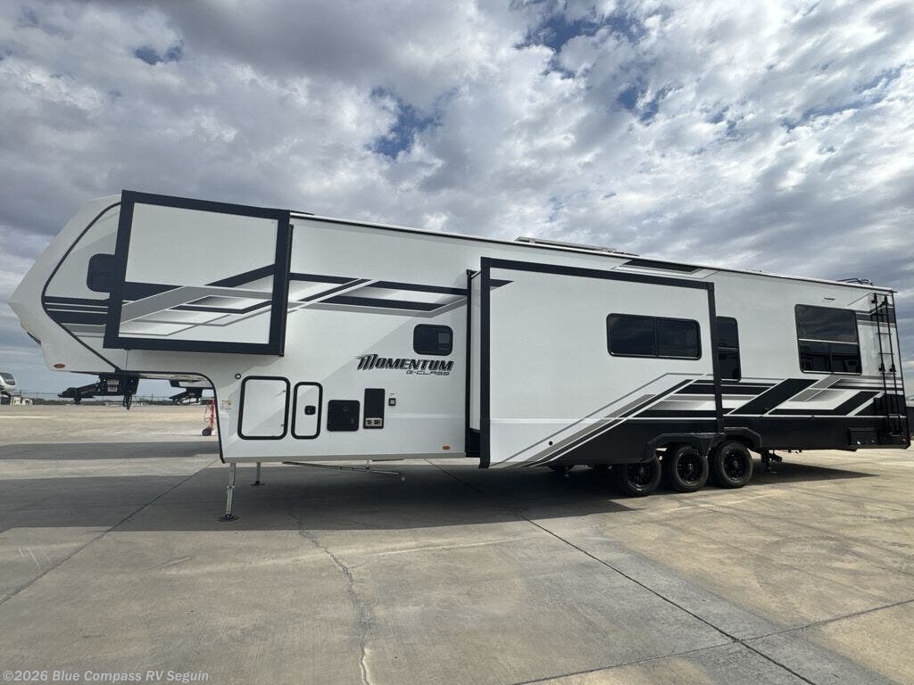2026 Momentum G-Class 394G by Grand Design from Blue Compass RV Seguin in Seguin, Texas