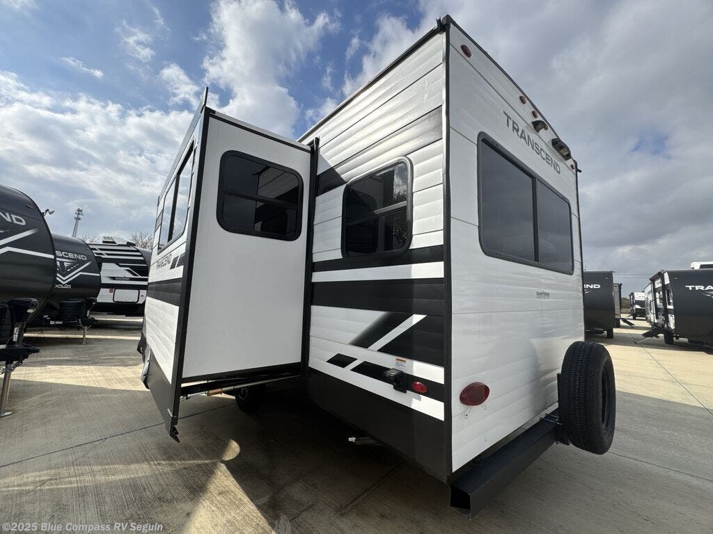 2026 Grand Design Transcend Xplor 245RLT - New Travel Trailer For Sale by Blue Compass RV Seguin in Seguin, Texas