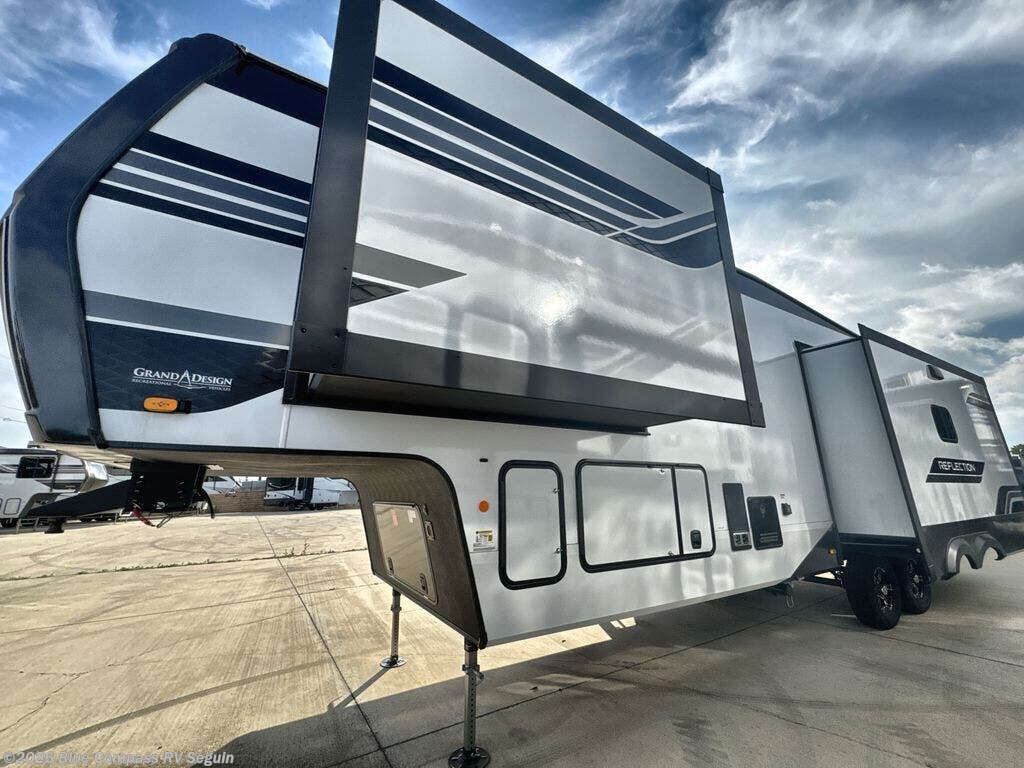 2026 Reflection 337RLS by Grand Design from Blue Compass RV Seguin in Seguin, Texas