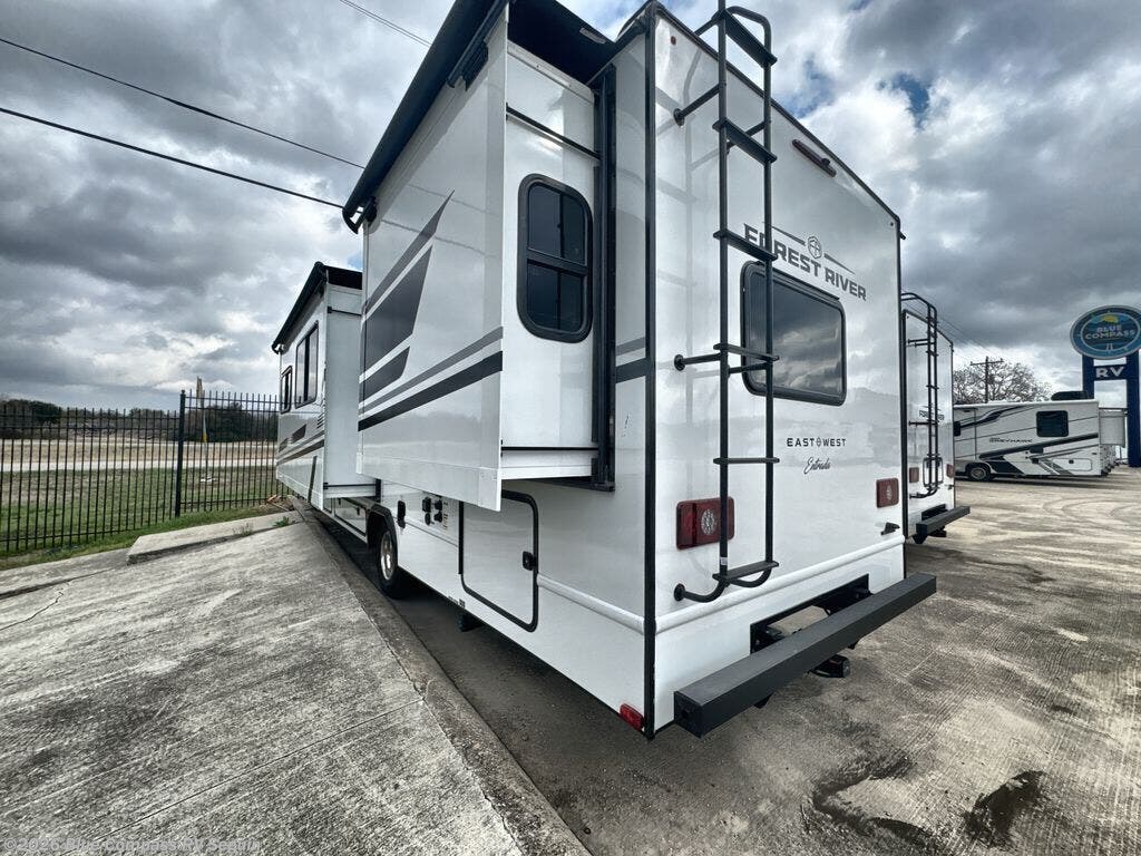 2026 Entrada 2950OK by East to West from Blue Compass RV Seguin in Seguin, Texas