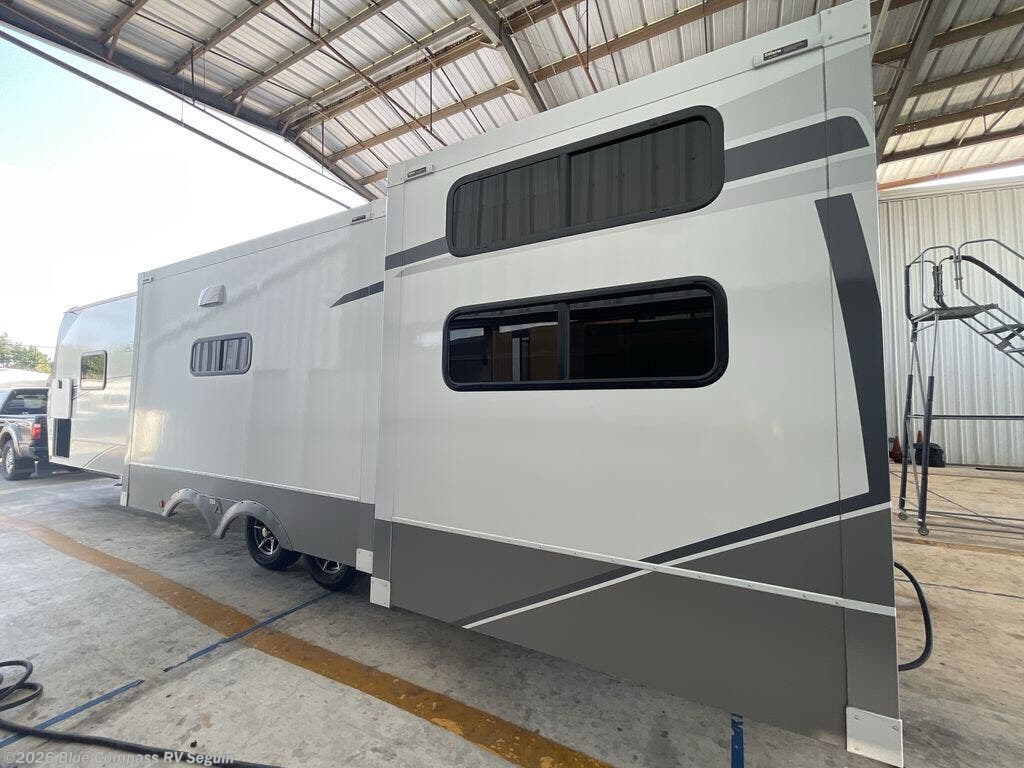 New 2026 Alliance RV Avenue 333BH available in Seguin, Texas