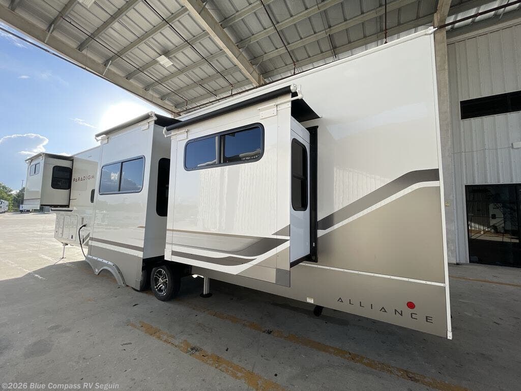 New 2026 Alliance RV Paradigm 395DS available in Seguin, Texas