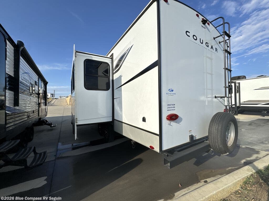 2025 Keystone Cougar Half-Ton 26RBS - Used Travel Trailer For Sale by Blue Compass RV Seguin in Seguin, Texas
