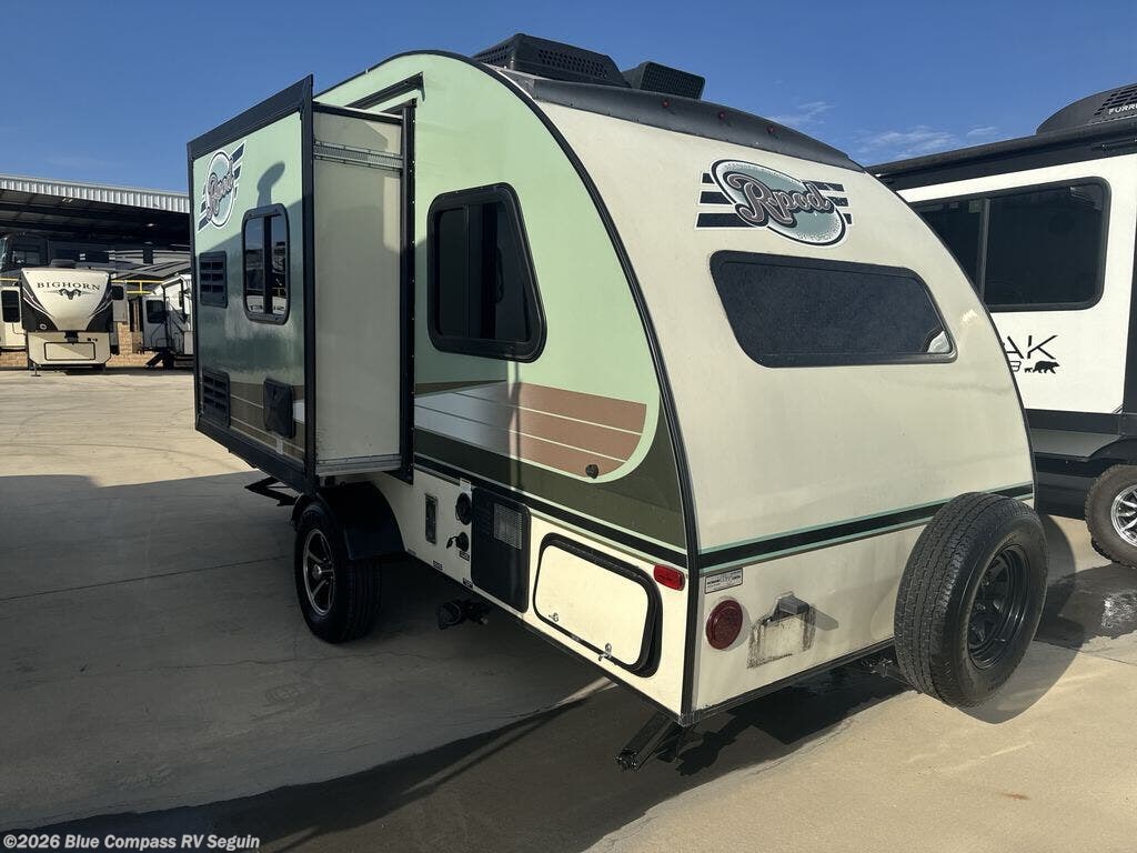 2016 Forest River R Pod RP-176 - Used Travel Trailer For Sale by Blue Compass RV Seguin in Seguin, Texas