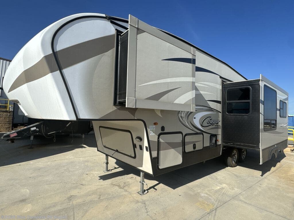 Used 2018 Keystone Cougar X-Lite 25RES available in Seguin, Texas