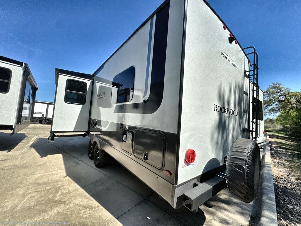 2026 Forest River Rockwood Mini Lite 2506FK - New Travel Trailer For Sale by Blue Compass RV Seguin in Seguin, Texas