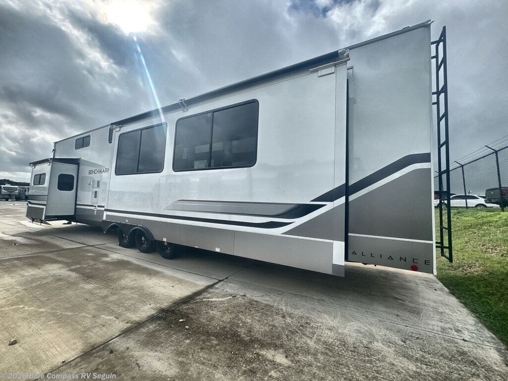 New 2026 Alliance RV Benchmark 44RKL available in Seguin, Texas