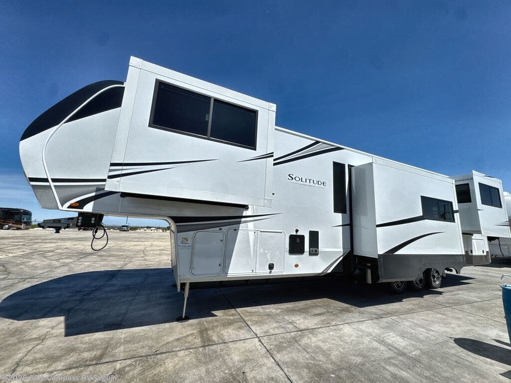 2026 Solitude 414LJMJ by Grand Design from Blue Compass RV Seguin in Seguin, Texas