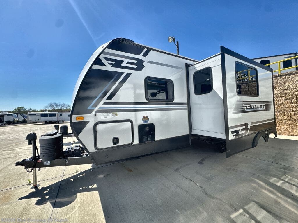 2025 Bullet Crossfire 2290BH by Keystone from Blue Compass RV Seguin in Seguin, Texas