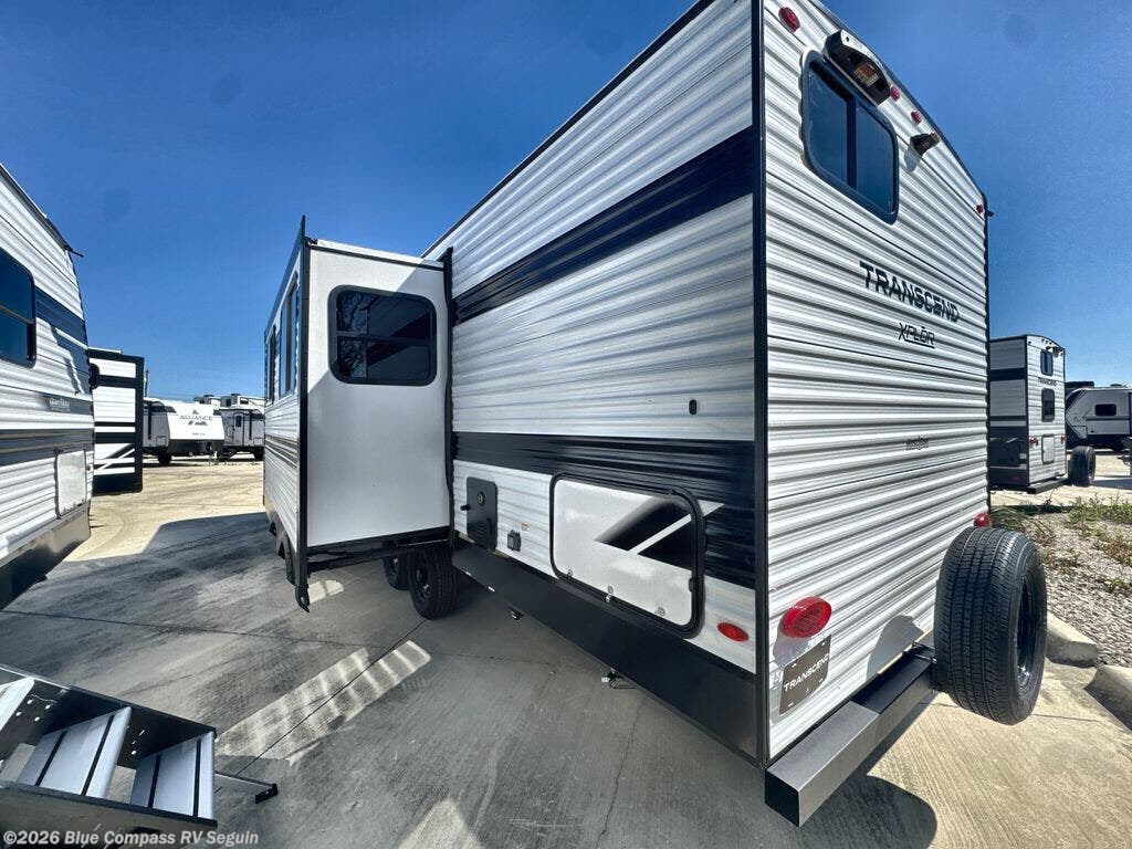 2026 Transcend Xplor 27DBX by Grand Design from Blue Compass RV Seguin in Seguin, Texas