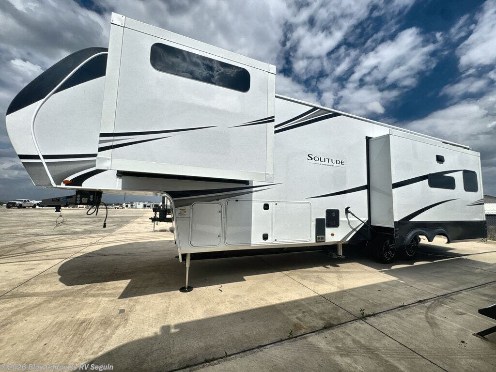 2026 Solitude 370DV by Grand Design from Blue Compass RV Seguin in Seguin, Texas
