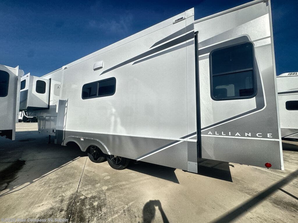 New 2026 Alliance RV Avenue 32RLS available in Seguin, Texas