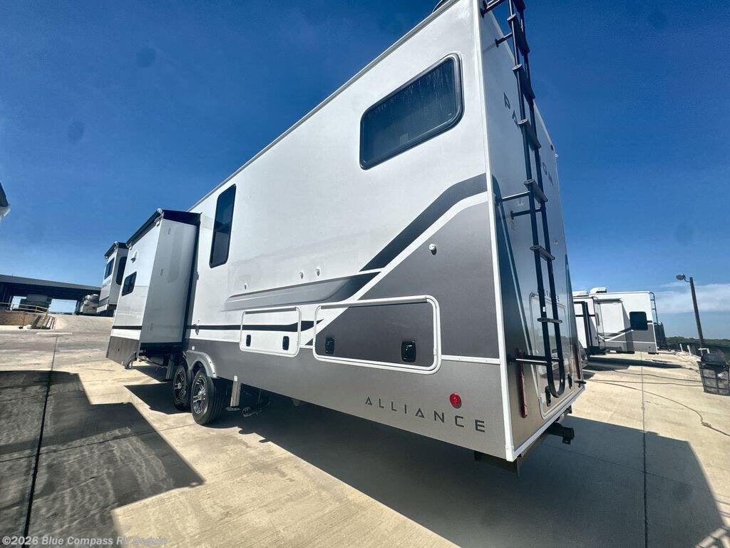 2026 Paradigm 385FL by Alliance RV from Blue Compass RV Seguin in Seguin, Texas