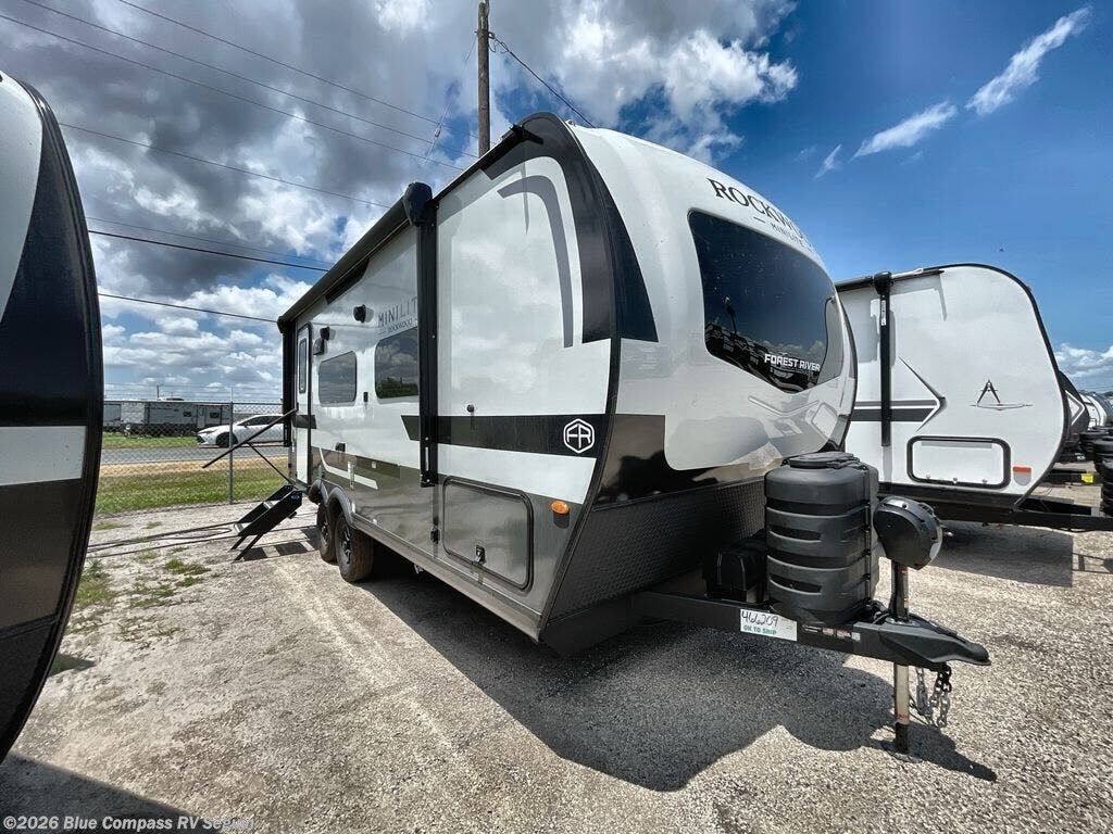 2026 Forest River Rockwood Mini Lite 2109S - New Travel Trailer For Sale by Blue Compass RV Seguin in Seguin, Texas
