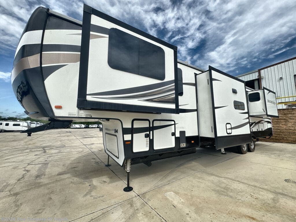 Used 2019 Heartland Bighorn 3950FL available in Seguin, Texas
