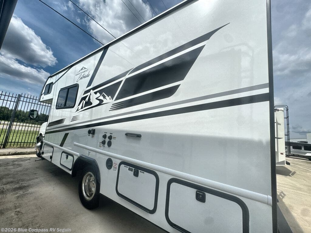 2027 East to West Entrada 210NSC - New Class C For Sale by Blue Compass RV Seguin in Seguin, Texas